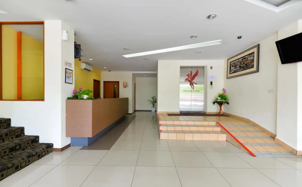 Pegasus Inn Hotel - photo 5
