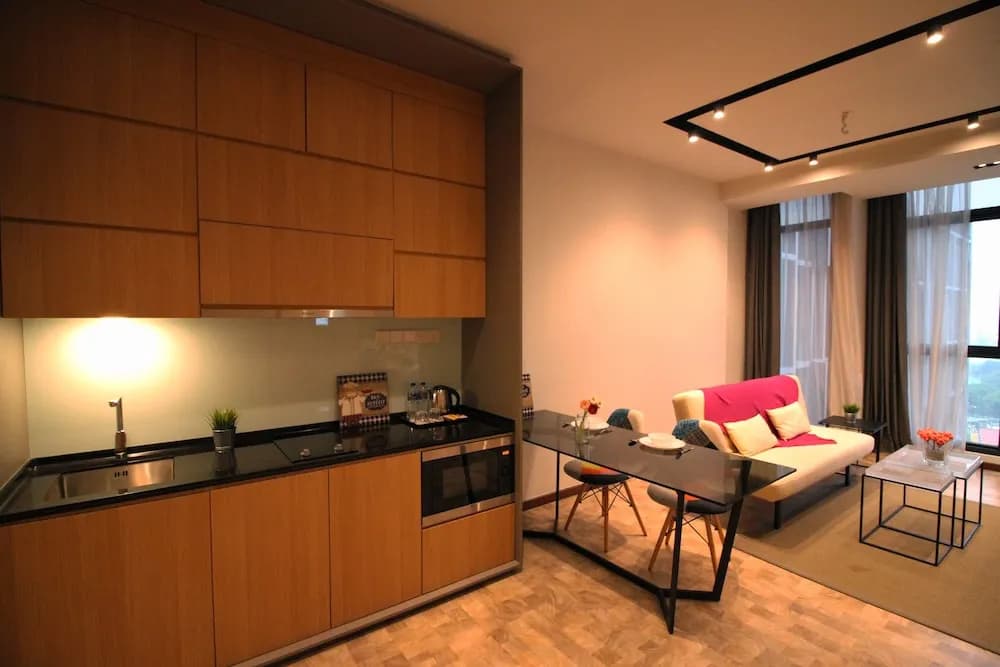 Expressionz Professional Suites by HnH - photo 31