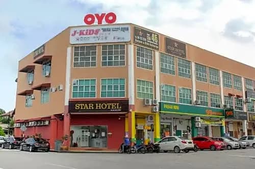 OYO 90035 Star Hotel - photo 1