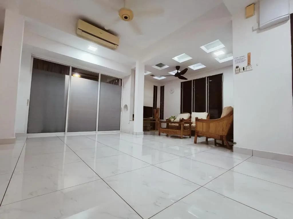 Family 15 Pax Corner Lot House / Free WiFi - photo 8