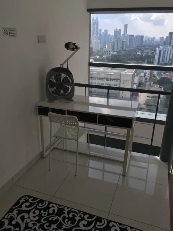 3 Tower Duplex Unit  Apartment - photo 6