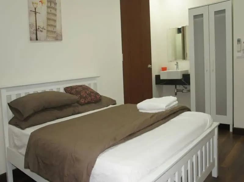 Nazlis Guesthouse @ Acapella Residence - photo 1