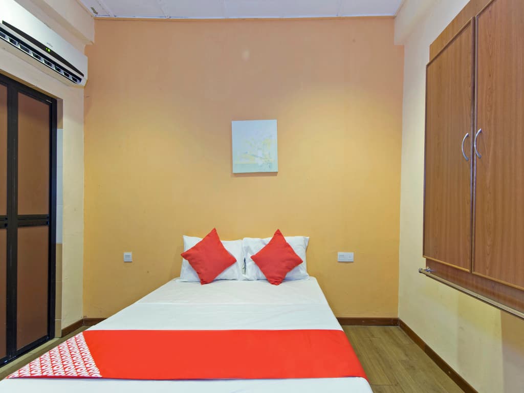 OYO 415 Straits Settlement Inn - photo 19