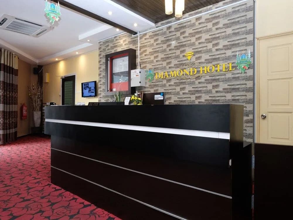 Diamond Hotel - photo 13