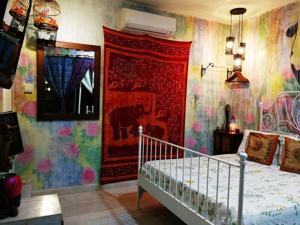 The Home of Happiness - photo 27