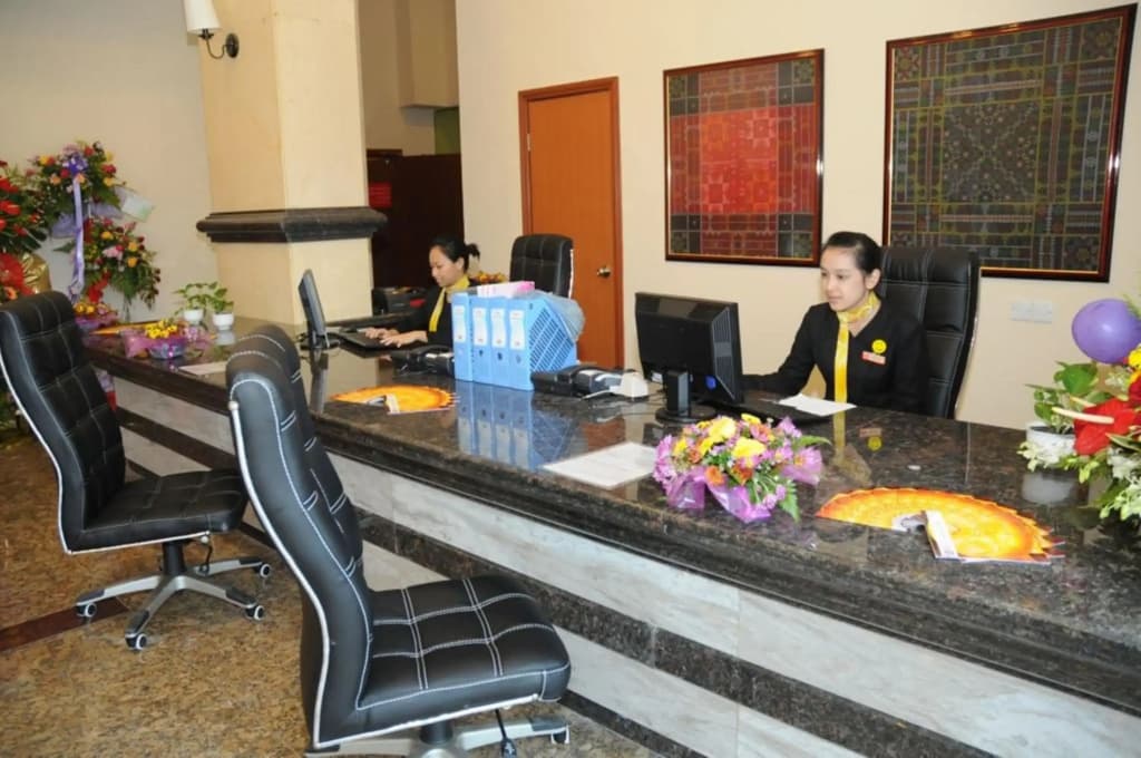 Tang Dynasty Bay Hotel Sepanggar - photo 2