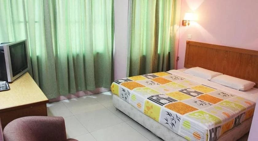 Istana Monaco Hotel - photo 26