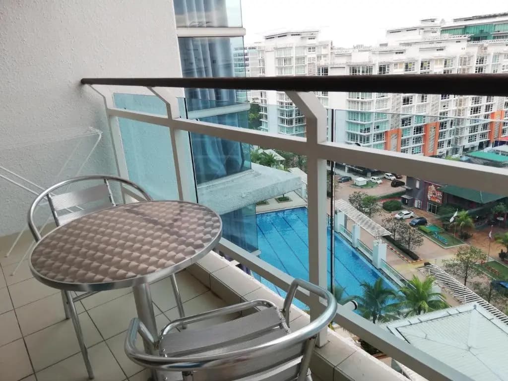 Ara Damansara Oasis Residence, Specious Home 4-8pax, 8min Subang Airport, 10min Sunway - photo 6