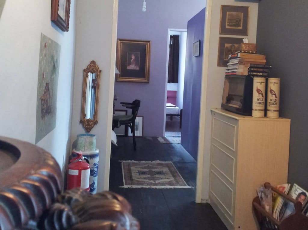 Traveller Homestay - photo 2