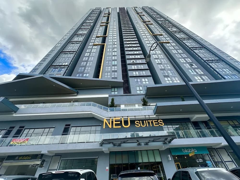 Neu Suites by Moonlight - photo 1