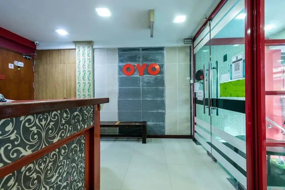 OYO 89997 Kurnia Hotel - photo 12