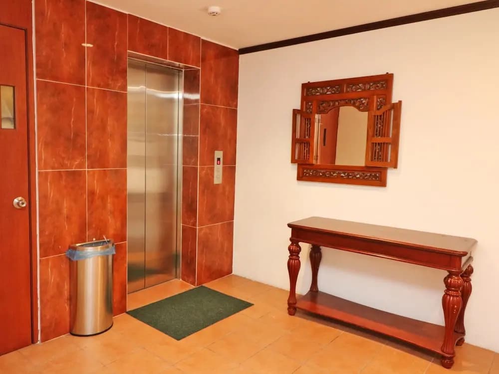 Nida Rooms Gelugor Marvel at A Hotel - photo 10