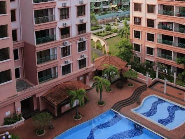 QQ Boutique Service Apartment @ Marina Court Resort Condominium - photo 2
