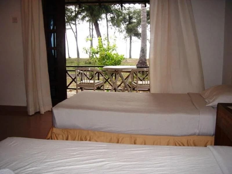 Hotel Sudara Beach Resort - photo 2