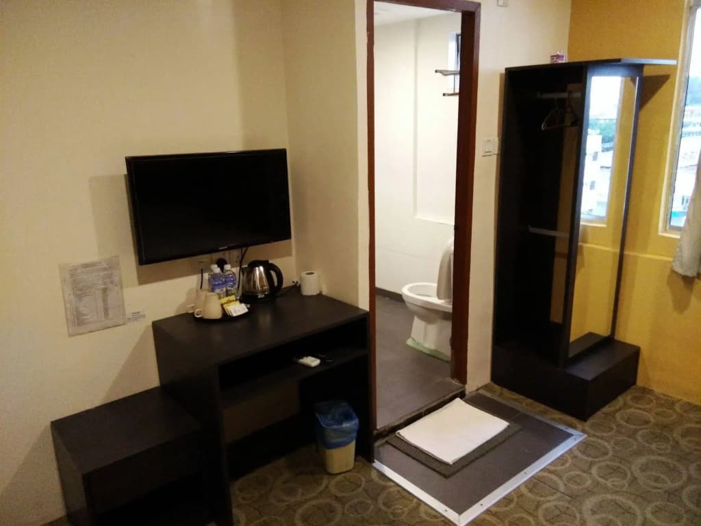 Lucky 11 Hotel - photo 7