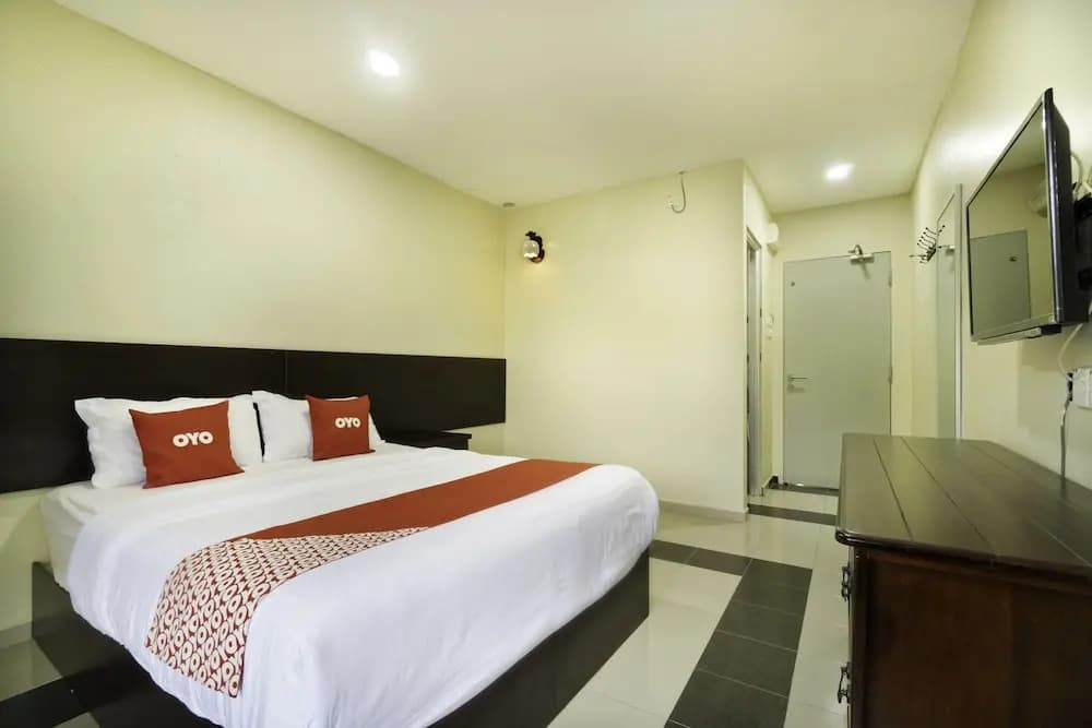 OYO 89960 Manjung Inn Hotel - photo 5