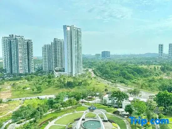 Elysia Park Medini By Stayrene Near Legoland - photo 5