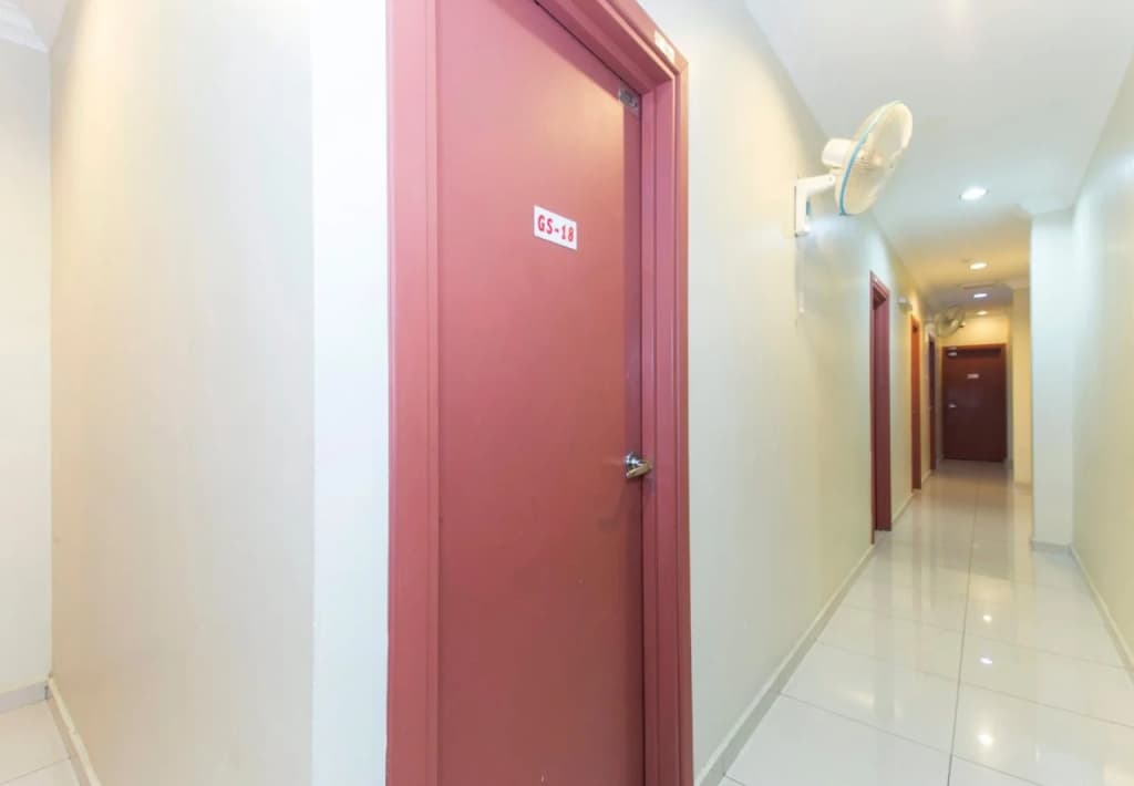 OYO 425 Hotel GS Inn - photo 9