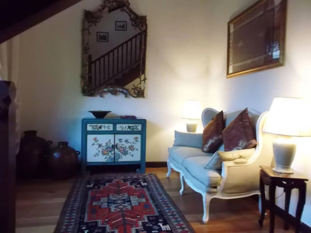Campbell House - photo 13