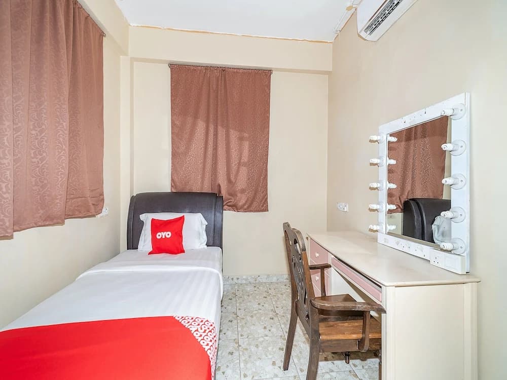 OYO 89932 DD Homestay - photo 4