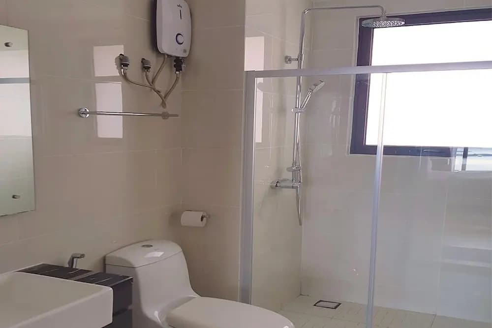 Homerent by Countrygarden Danga Bay - photo 9