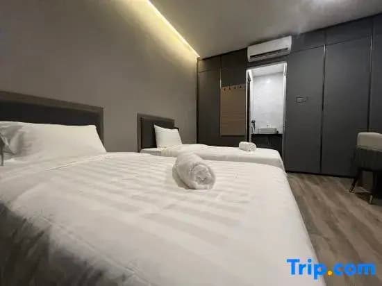 Ukay Hills - Private Event Estate & Lifestyle Suites - photo 15