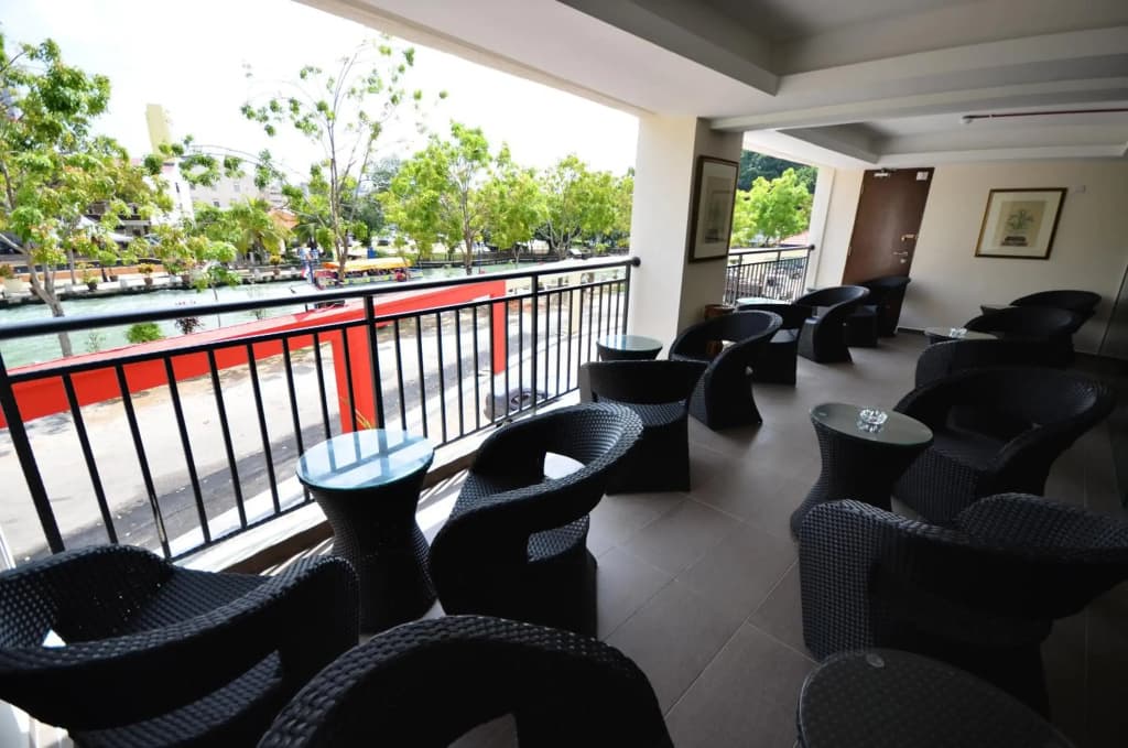 906 Riverside Hotel - photo 16