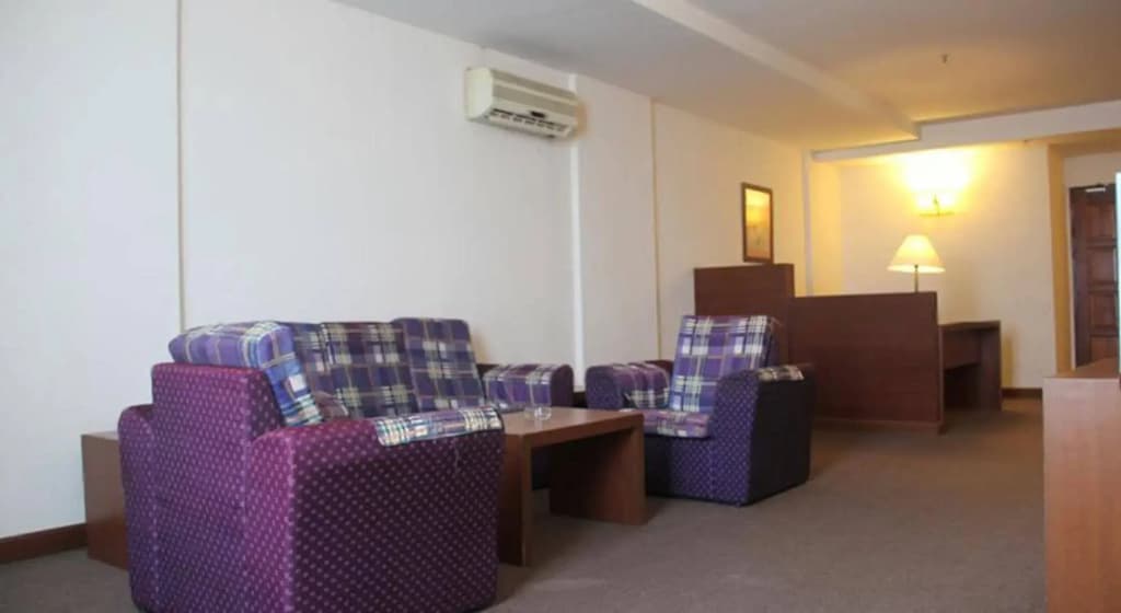 The Krystal Suites Penang - photo 2