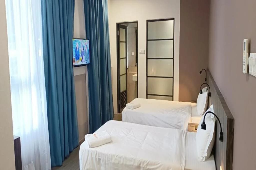 Roxy Hotel Sri Aman - photo 3