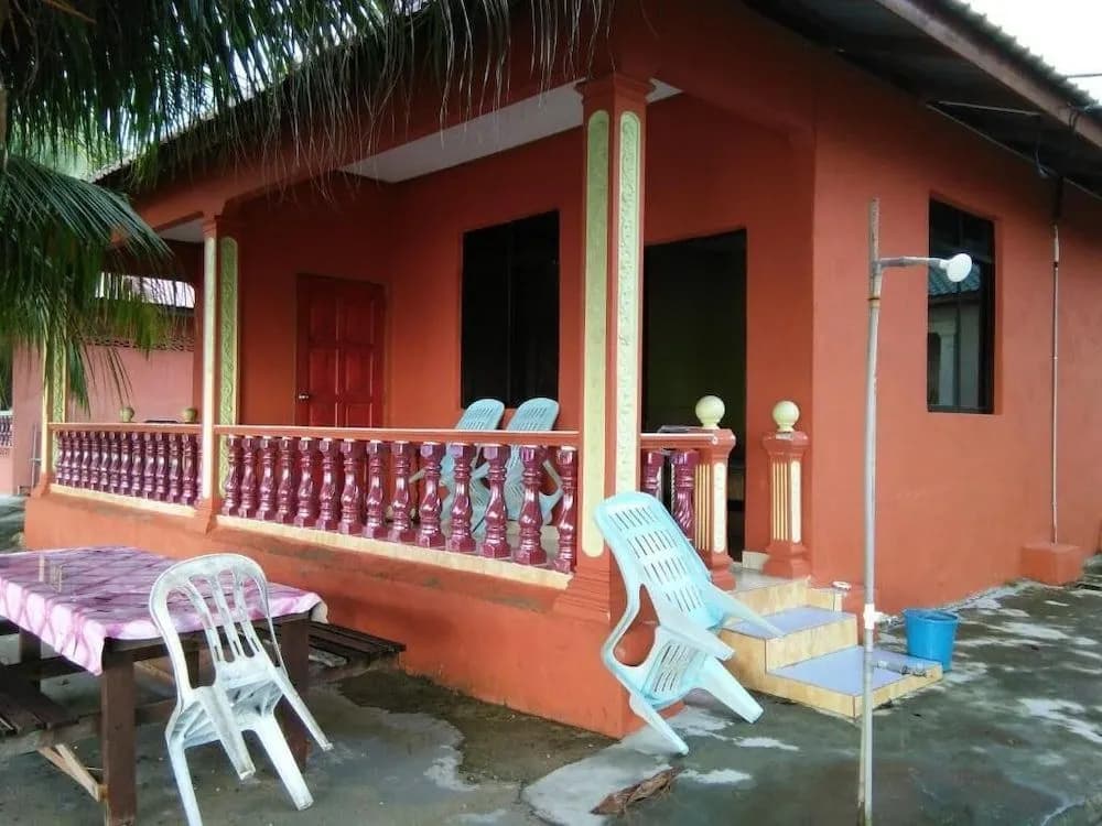 Tioman SP Barakah Chalet - photo 11