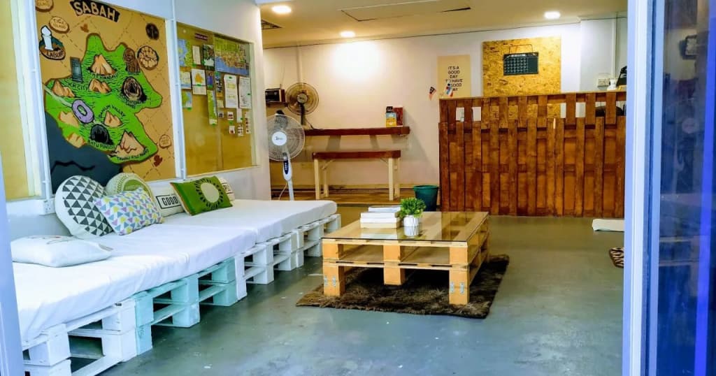 Get Inn Backpackers - photo 7