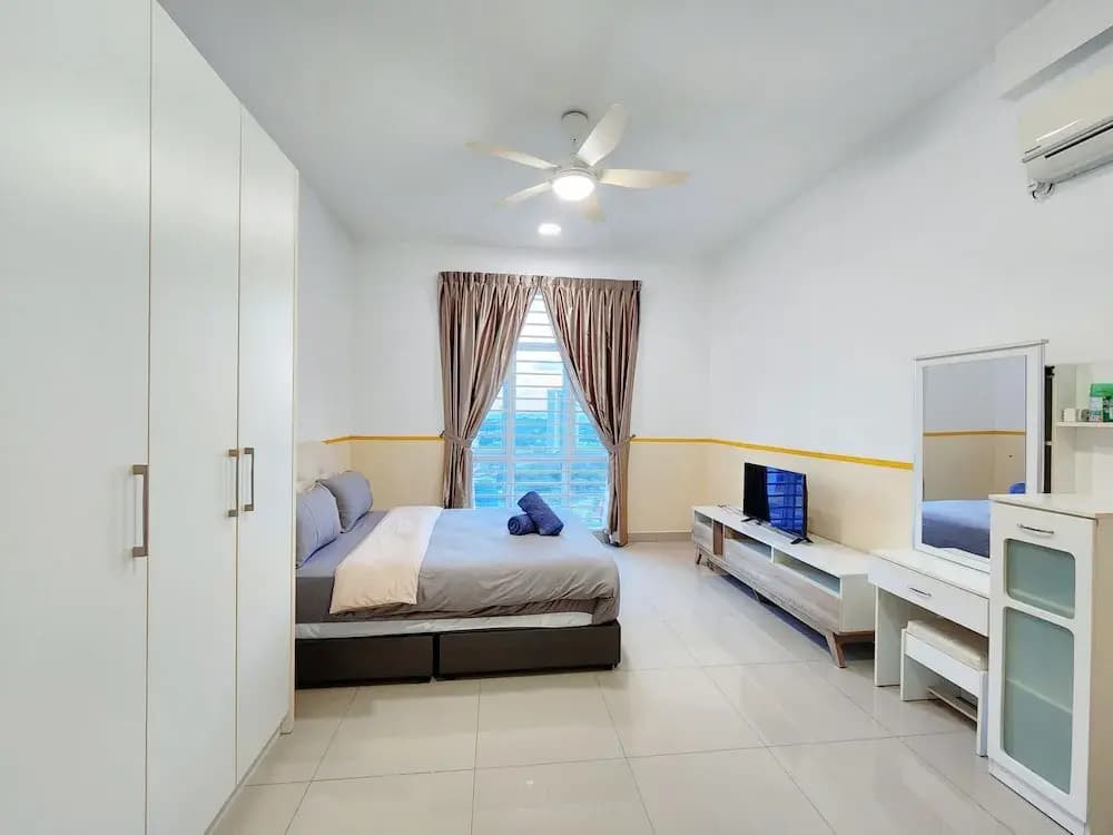 Twin Galaxy Residences by Widebed JB - photo 15