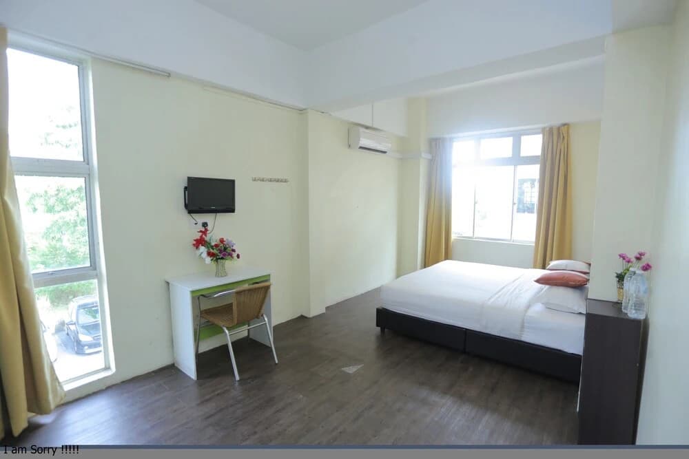 JAM Hotel Kota Warisan Sepang @ ERL Salak Tinggi, KLIA 1-2 & F1 - photo 5