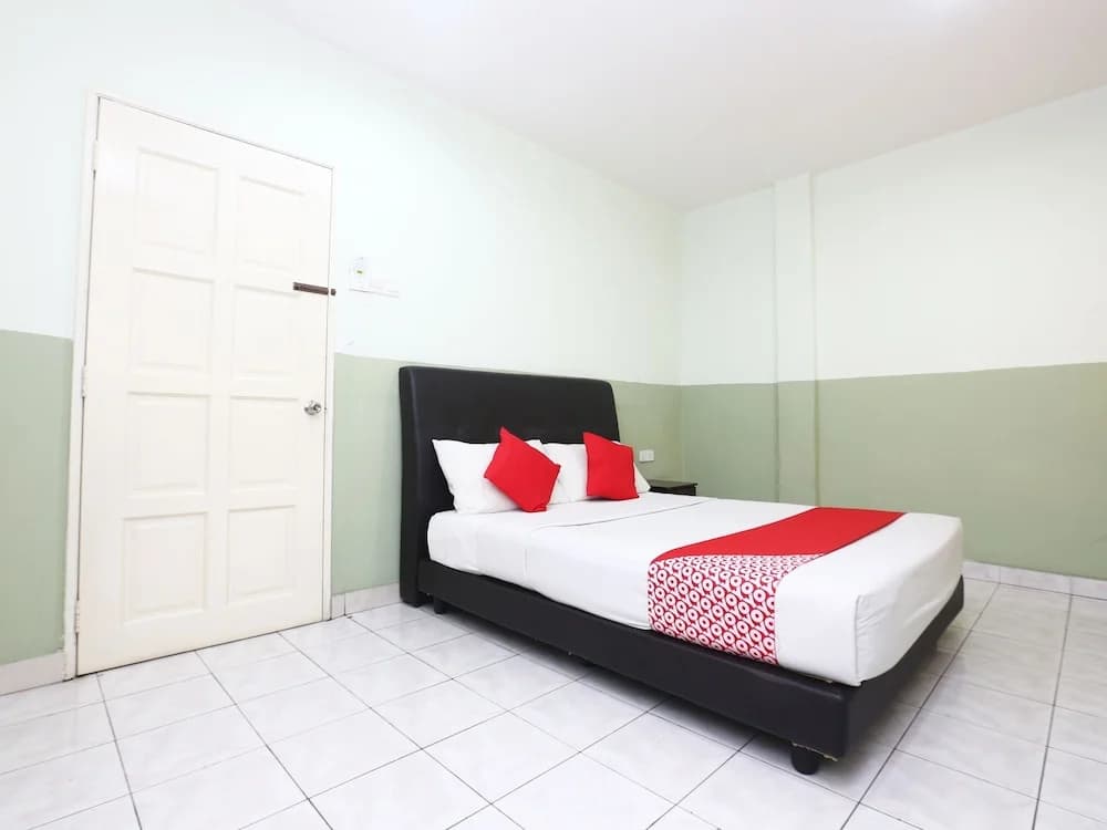 Kb 7 Days Hotel By OYO Rooms - photo 10