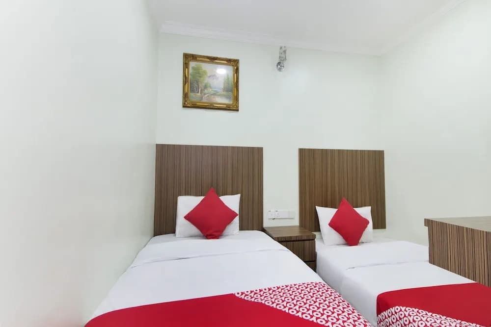 Oyo 90623 Thank Q Inn 3 - photo 5
