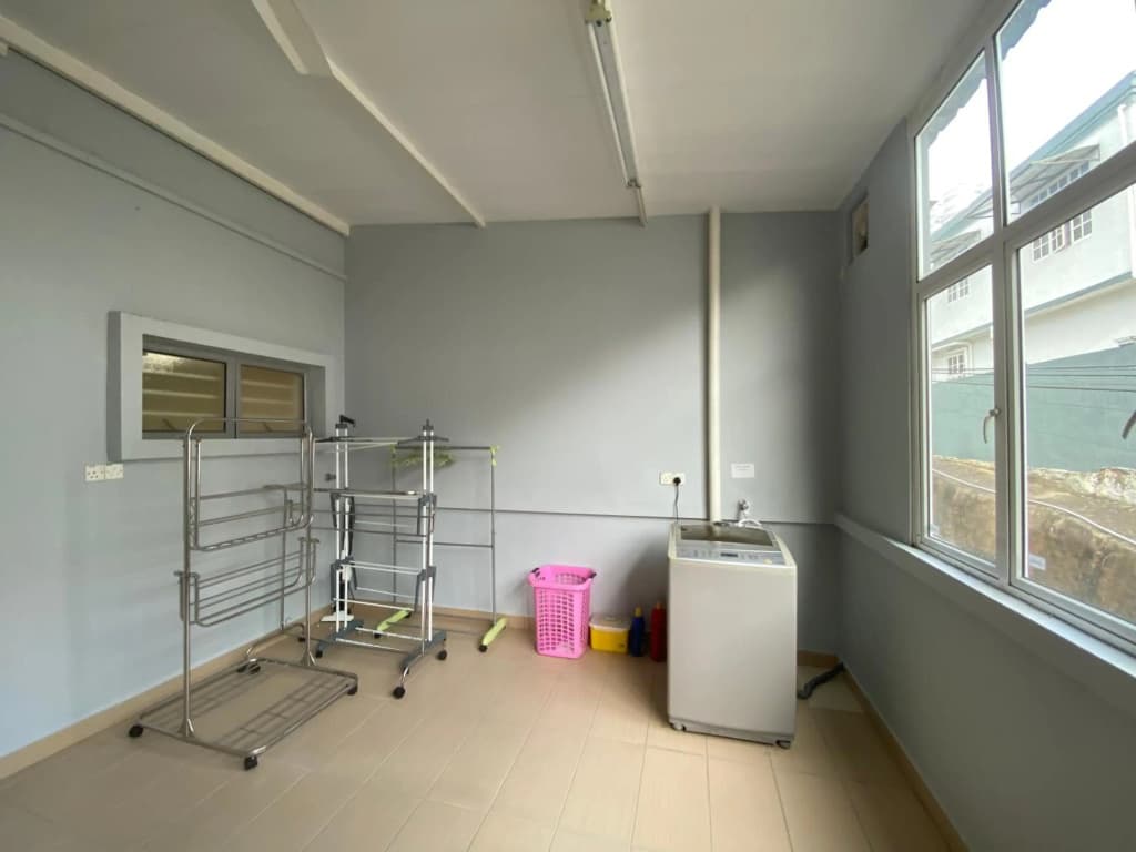 Entire Residential Home•Jia Residences Bkt Serdang沙登温暖的家 - photo 14