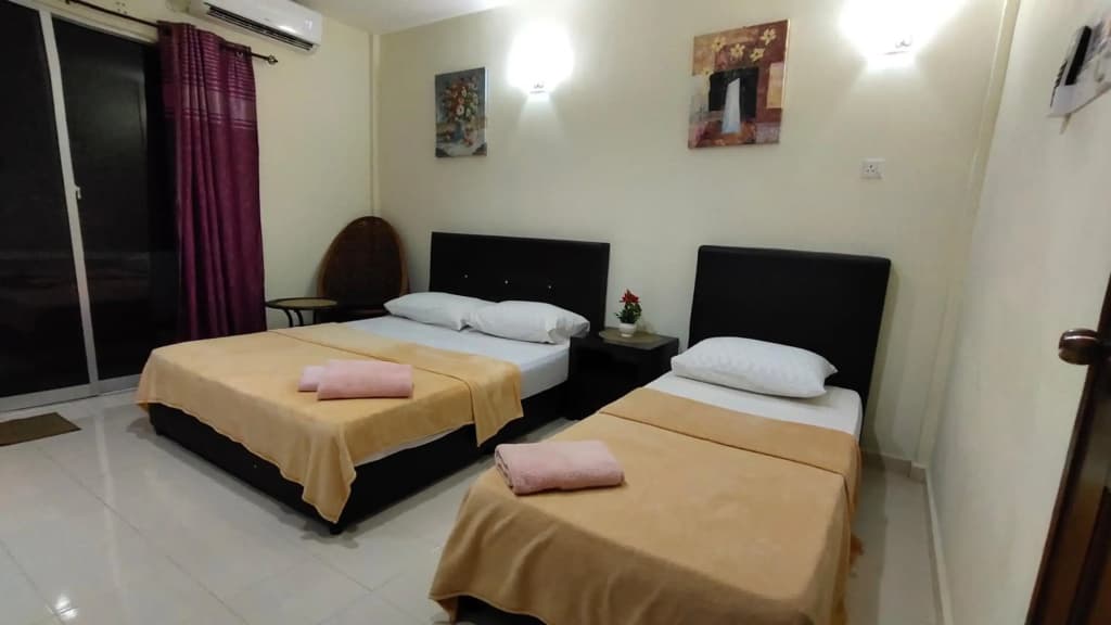 Huda Inn - photo 4
