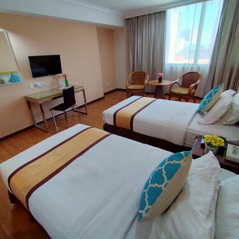 TD Plaza Hotel - photo 42