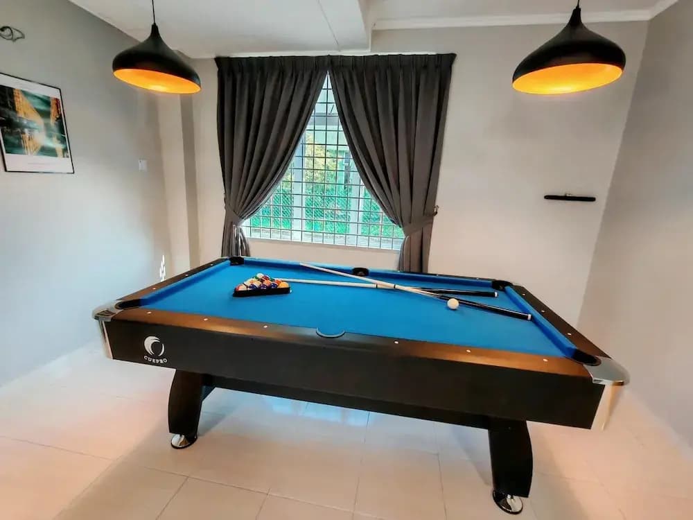 Comfy Tok Sira Home Kuantan 5 BR - photo 18