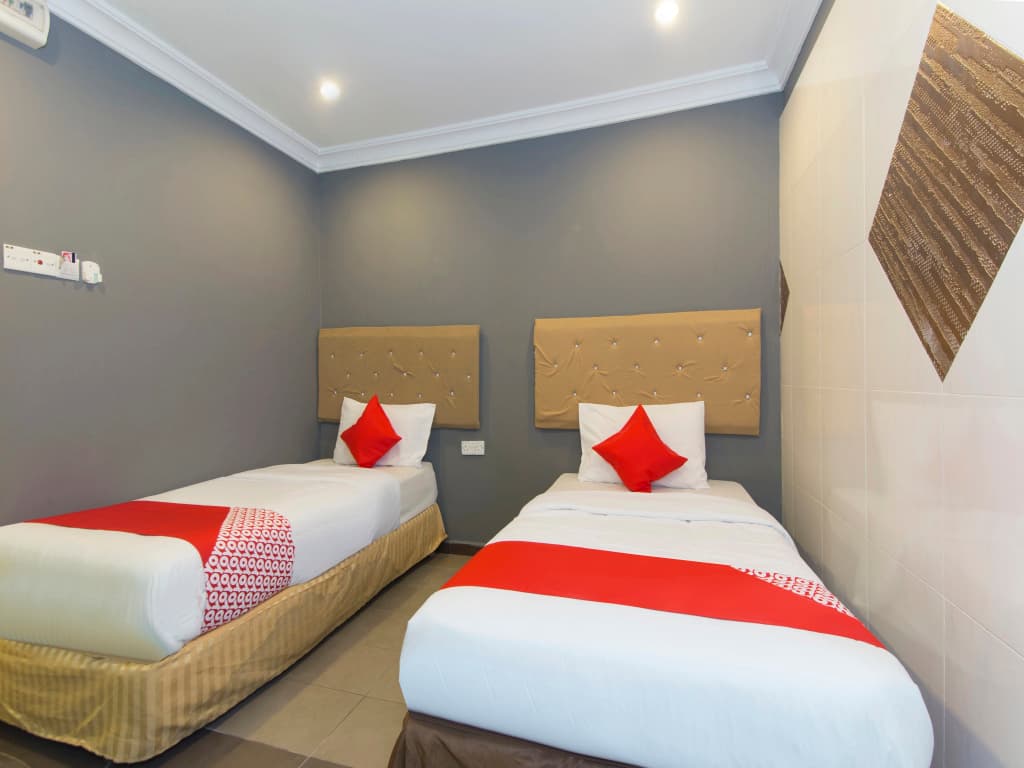 Hotel O Comfort - photo 4