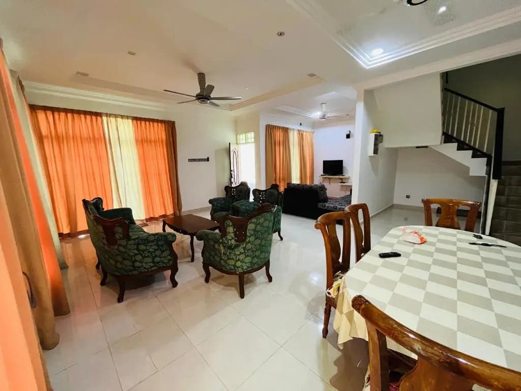 Cendana Residence Homestay 1 Manir Kuala Terengganu - photo 9