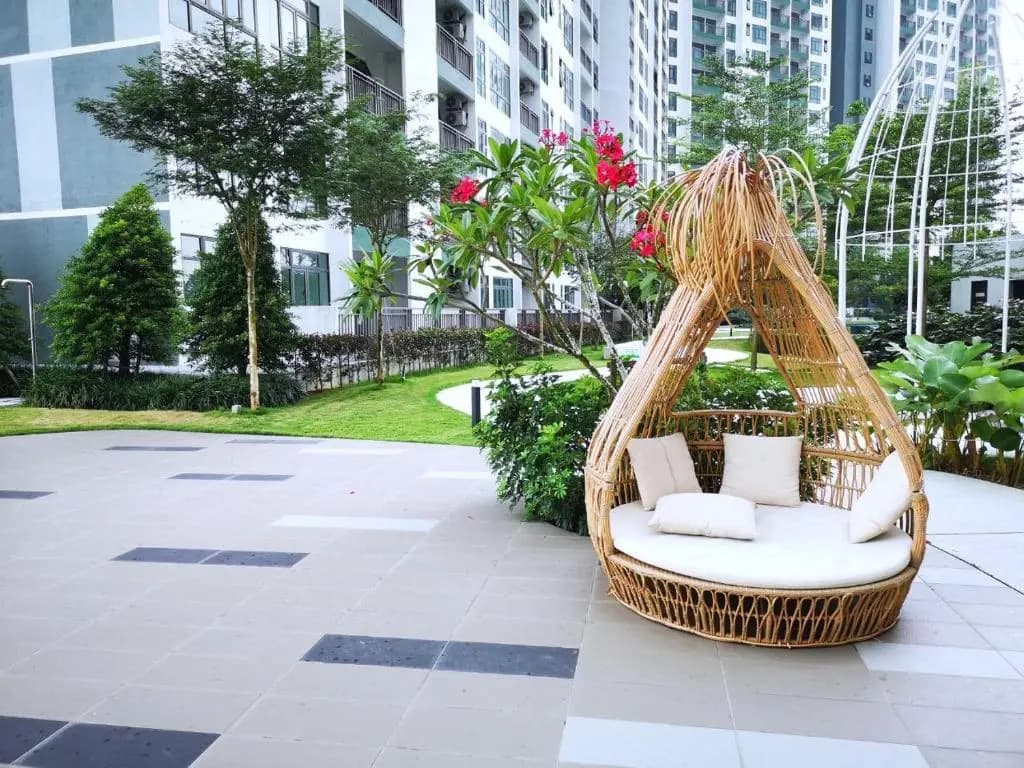 YOLO Budget CONDO Premium Facilities - photo 7