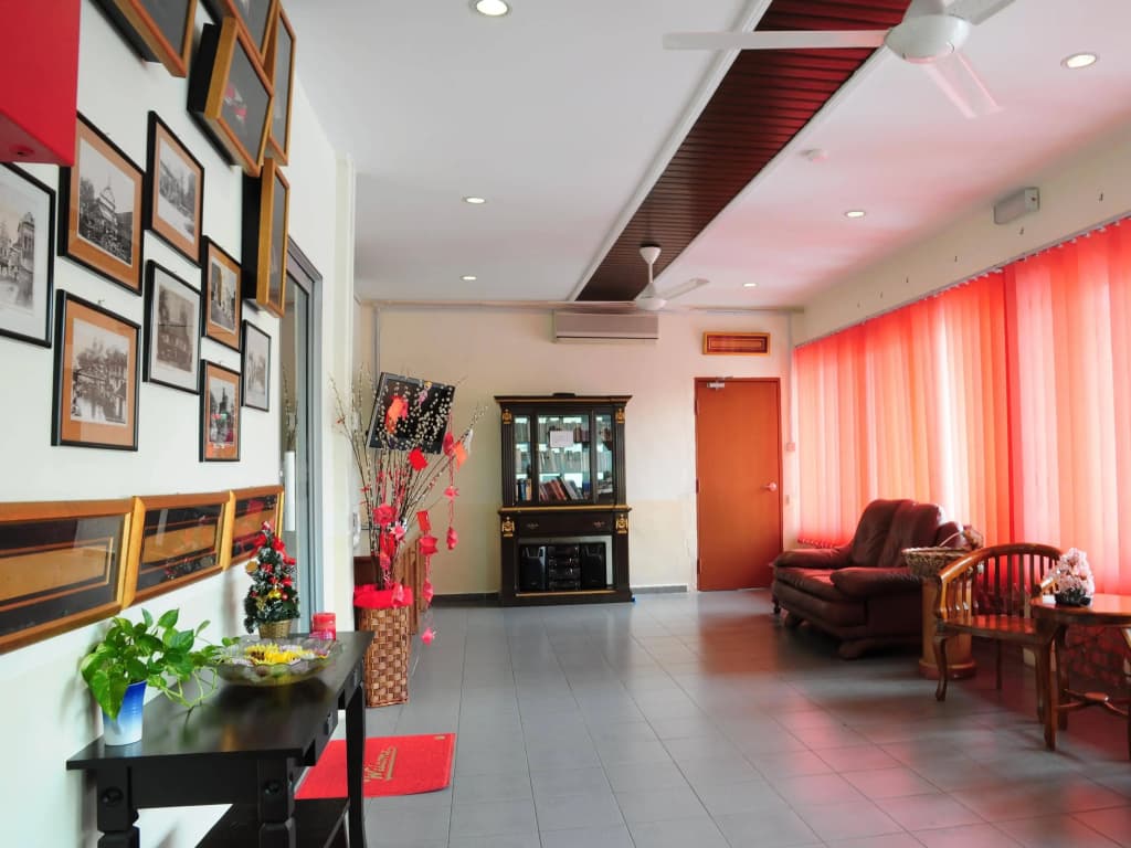 OYO 483 Hotel ABC - photo 9