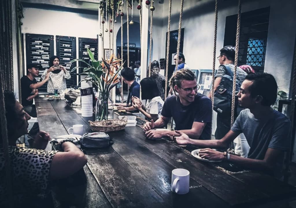 The Brownstone Hostel & Space - photo 21