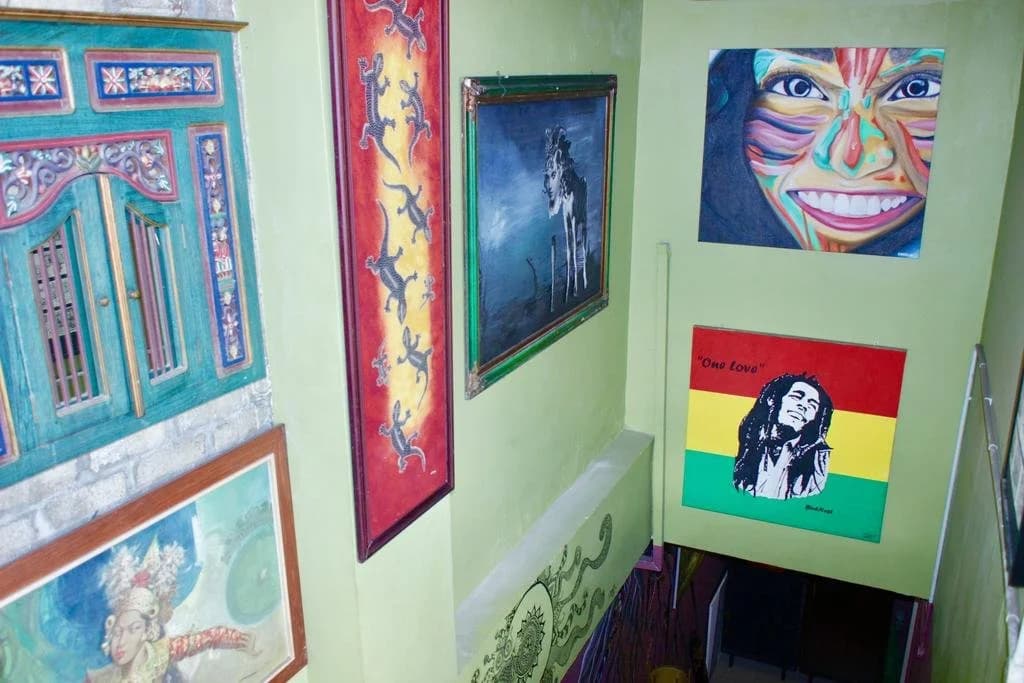 Birdnest Collective Cafe & Guesthouse - photo 10