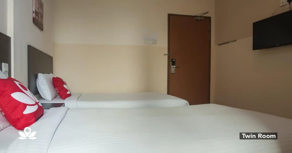 New Golden Star Hotel - photo 9