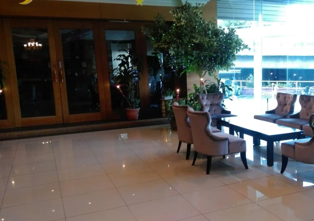 JO Hotel - photo 17