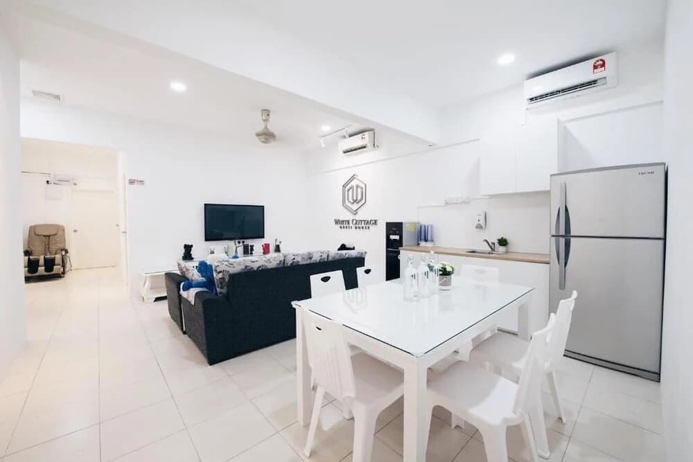 White Cottage Guest House - photo 6