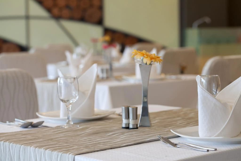 Pinetree Hotel - photo 9