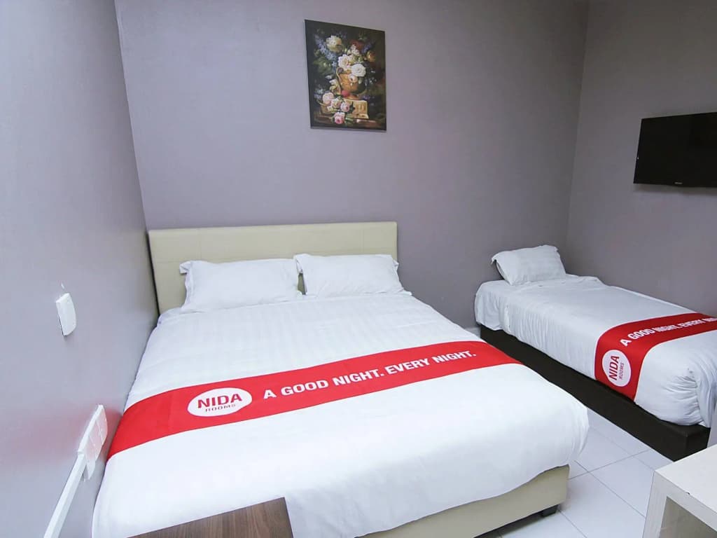 NIDA Rooms Chemor Railway Line - photo 4